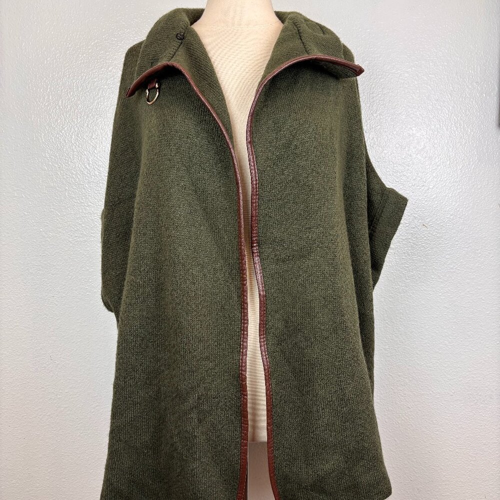 Akemi +‎ Kin Sweater Poncho Womens One Size Olive Green Faux Leather Trim